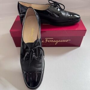 Salvatore Ferragamo Boutique Novara Shoe - Black Size 8